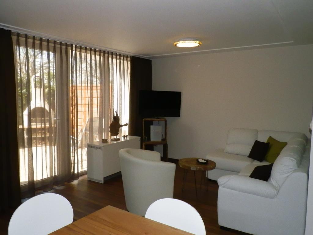 Holiday home Twee Linden Warnemuende Stolteraa